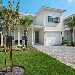 https://stay-anchored-by-realjoy-vacations-destin.panamacity-beachhotels.com